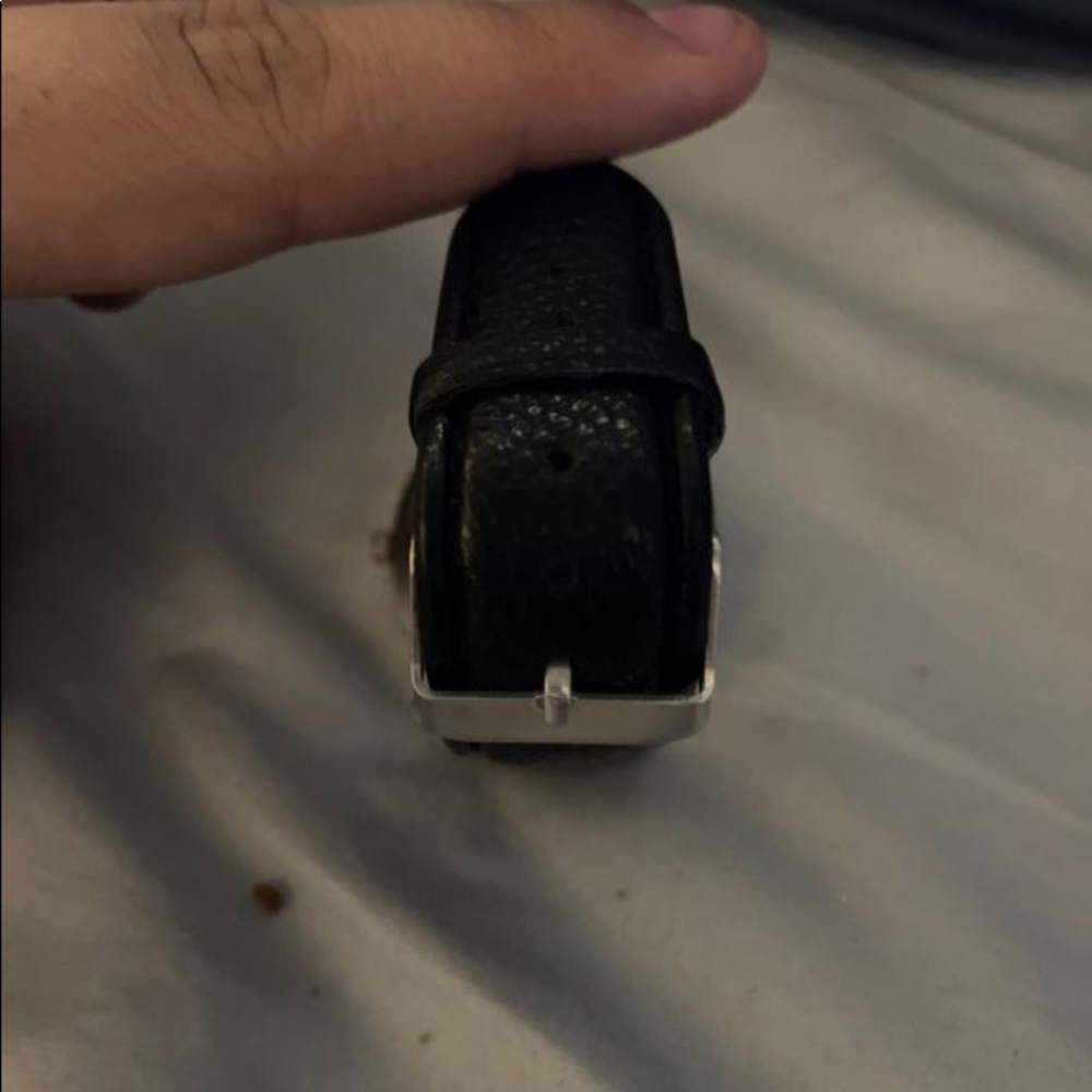 Watch - Picture 2 of 3